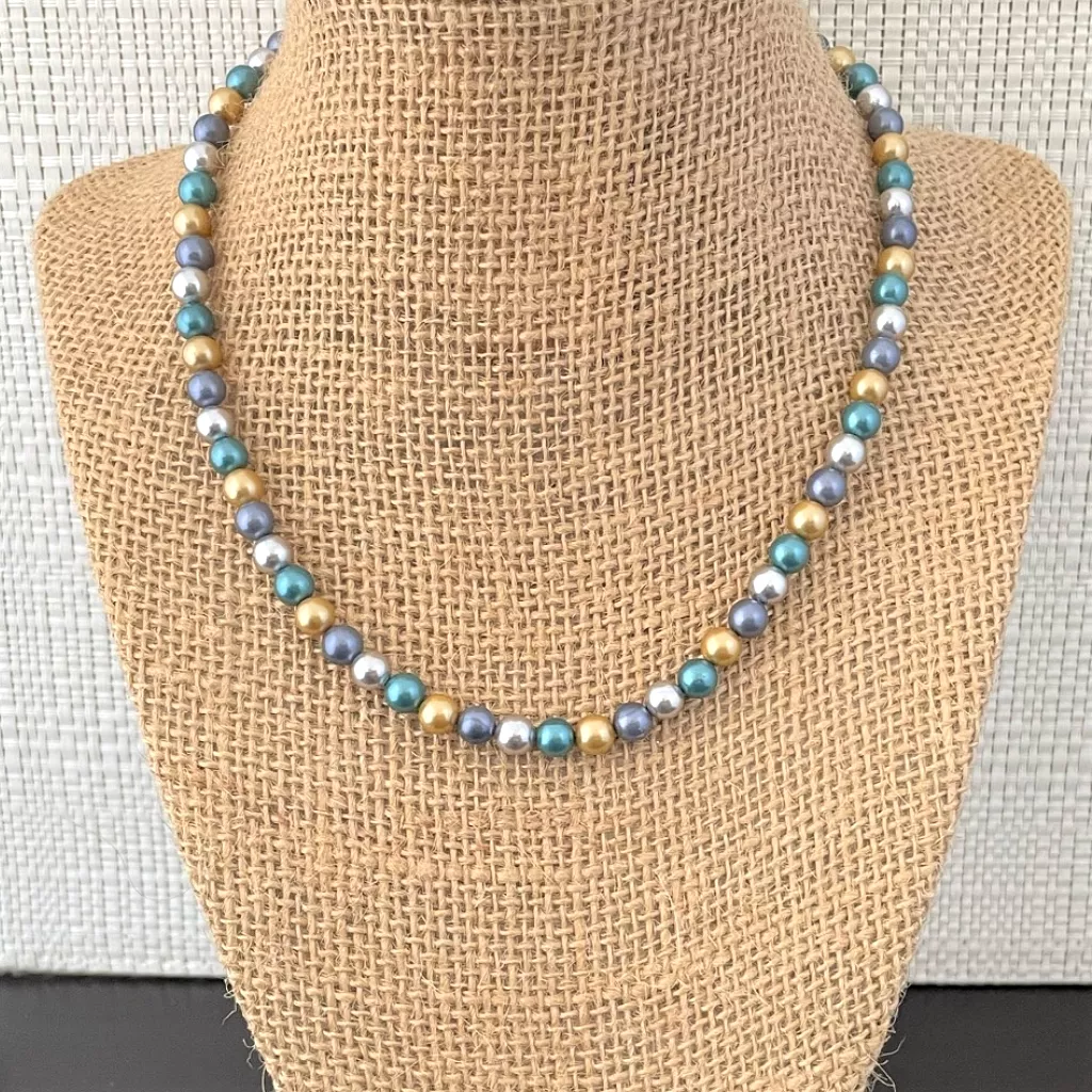 Atlantis Shell Pearl Beaded Necklace