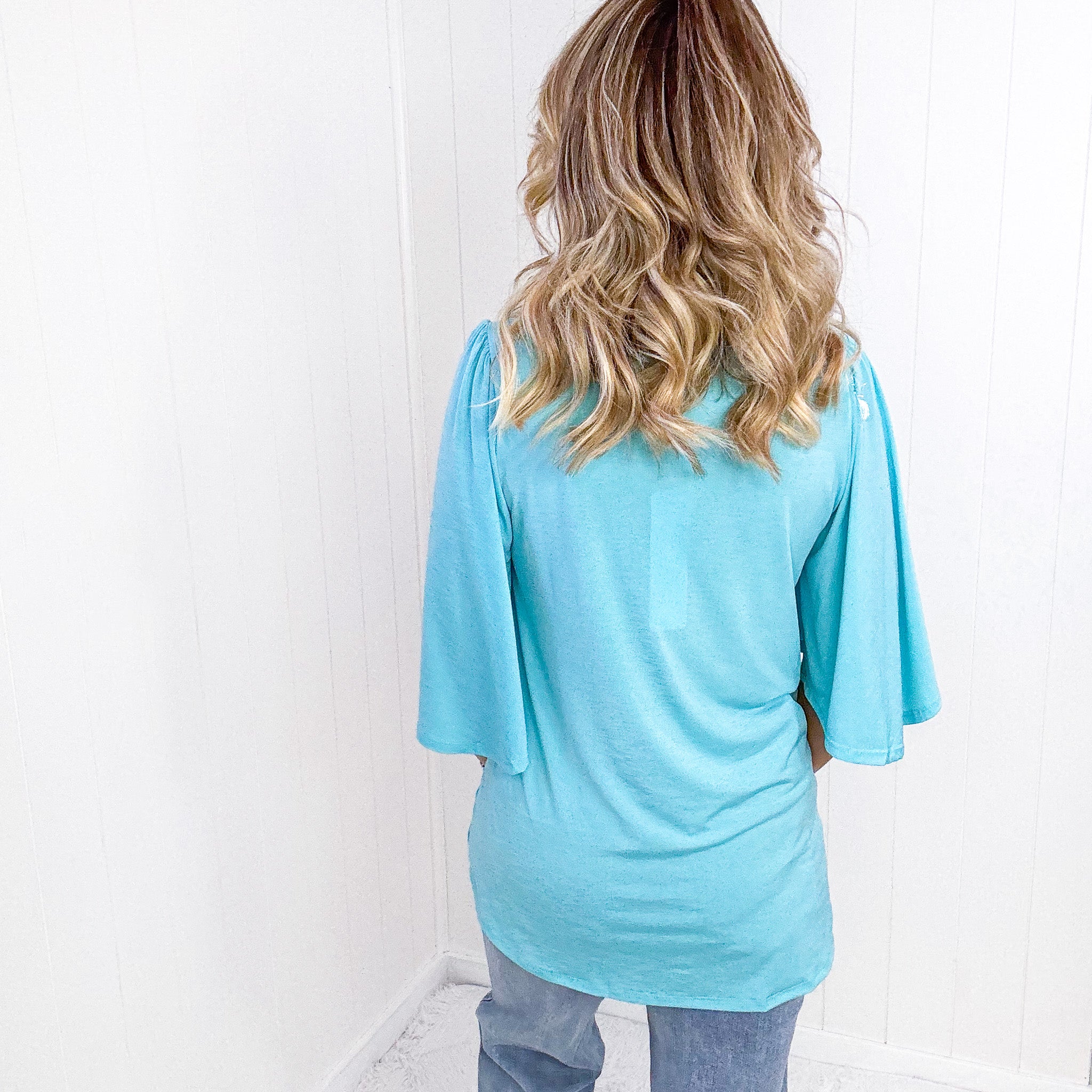 Dear Scarlett Cali Blouse in Neon Blue