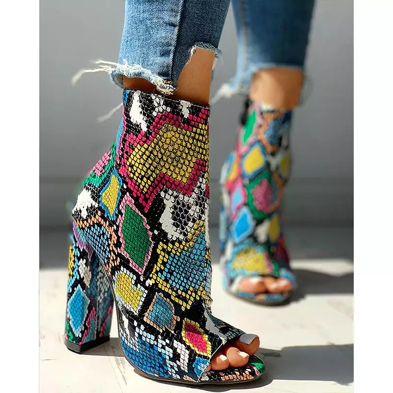 Serpentine Zipper High Heels Platform Booties