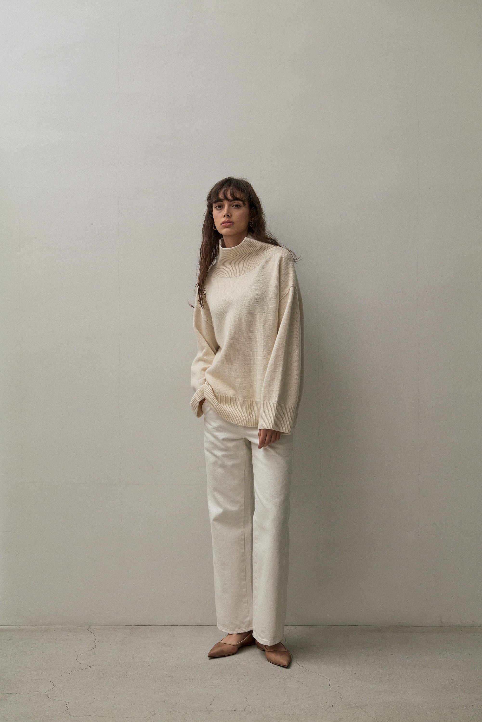 THE CLASSIC TURTLENECK - ECO WHITE