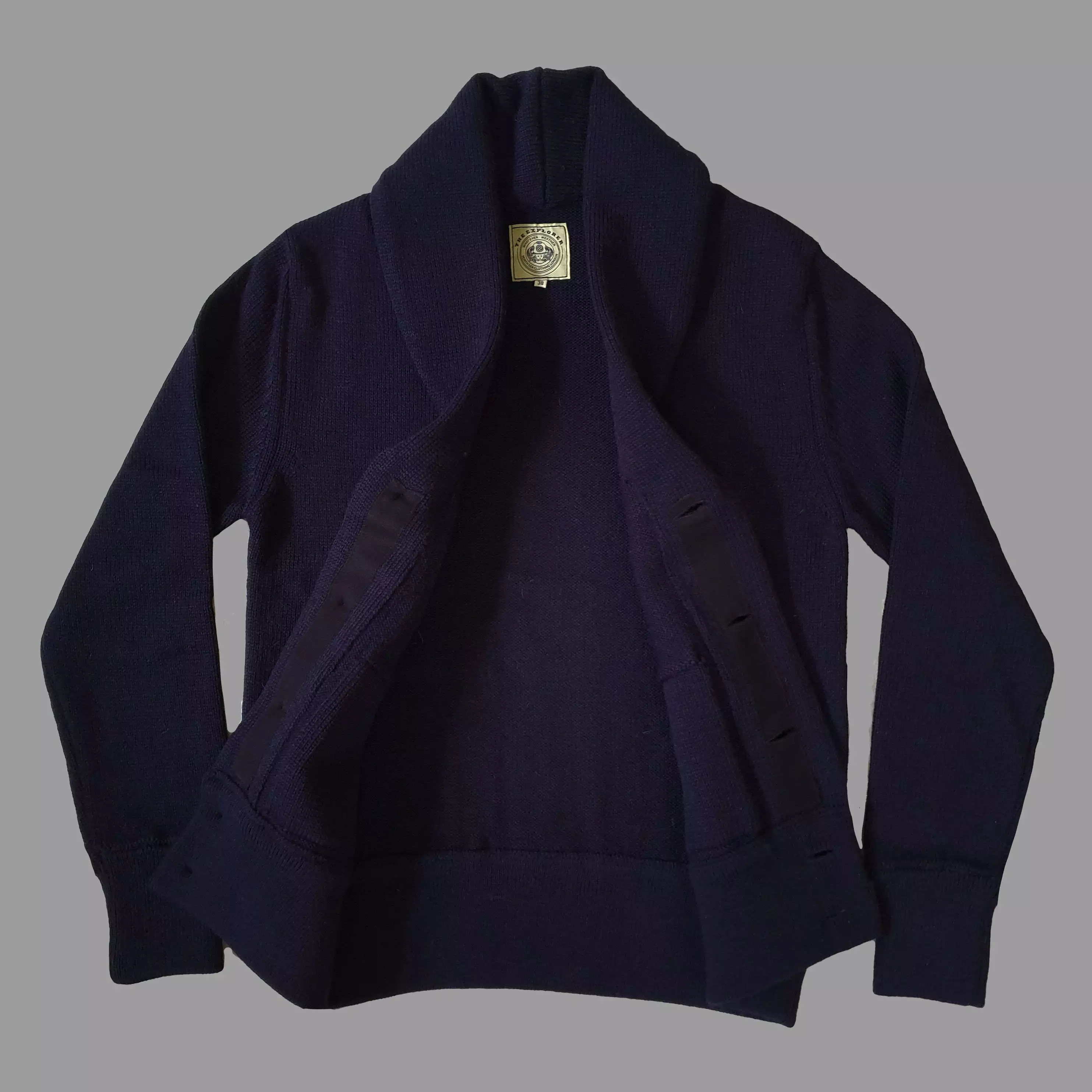 THE EXPLORER CARDIGAN - NAVY