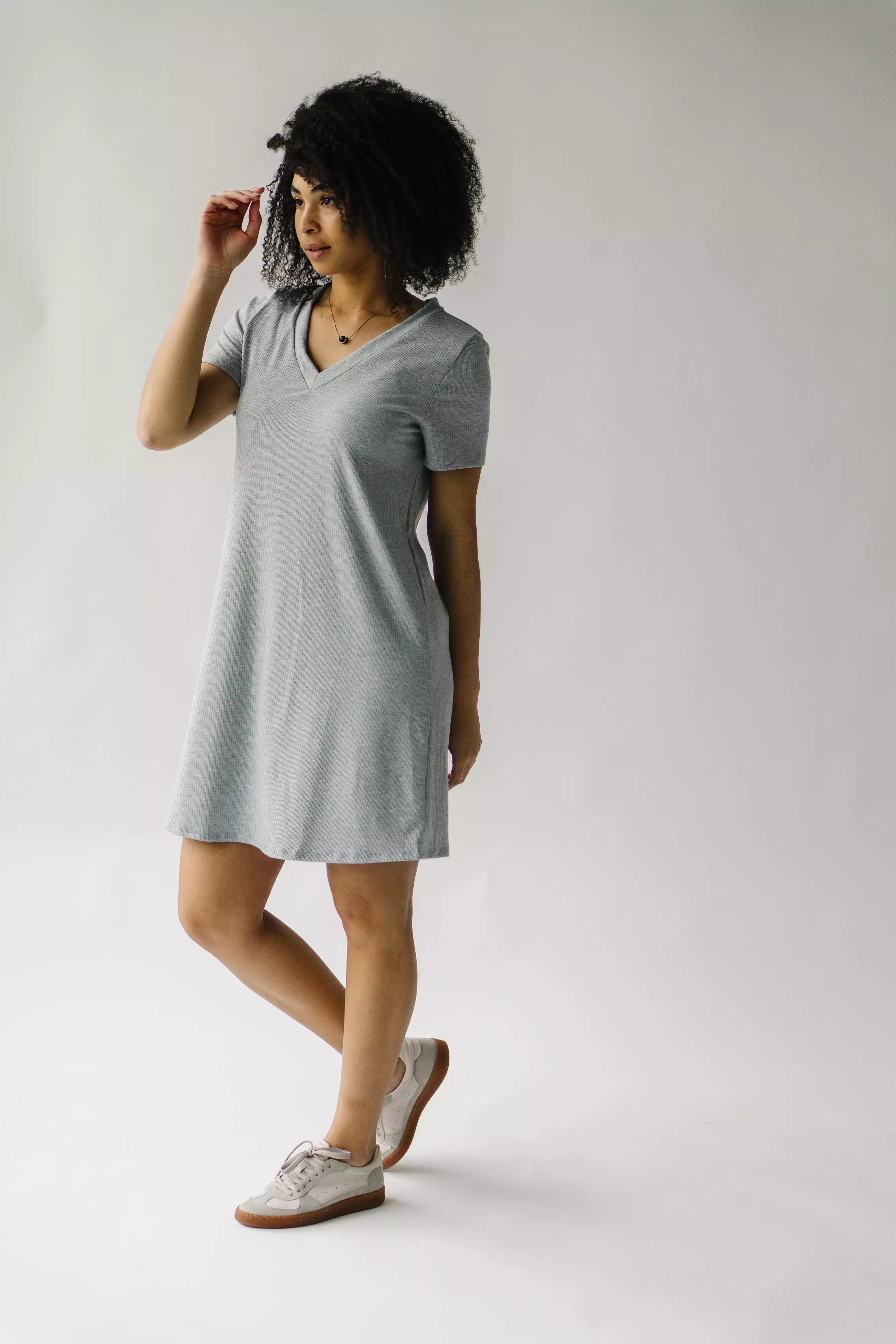 The Nyman Ribbed V-Neck Tee Dress in Heather Grey