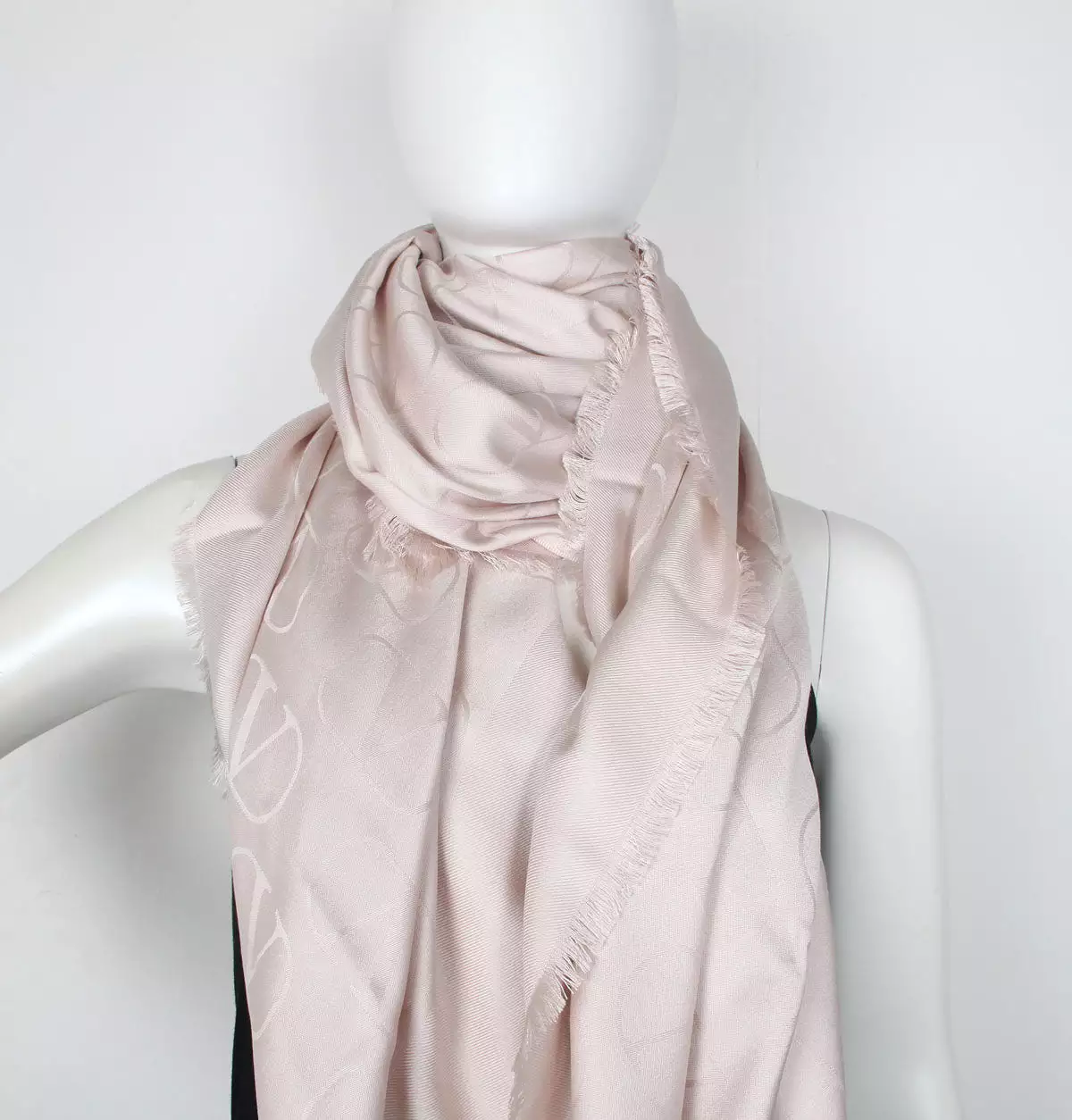 VLogo Signature Silk Shawl, Poudre